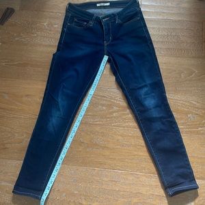 Levi’s 711 skinny size 26